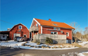 3 Bedroom Stunning Home In Kållekärr, Fagerfjäll